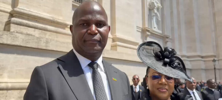 PARTECIPAZIONE DEL PRESIDENTE DELLA REPUBBLICA DEL MOZAMBICO ALLE ESEQUIE DI PAPA FRANCESCo